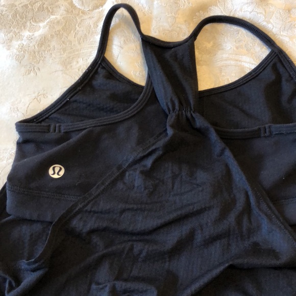 LULULEMON NO LIMITS TANK SIZE 4 BLACK BUILT-IN SPORTS BRA, BEACHY YOGA - #139 - Picture 6 of 8